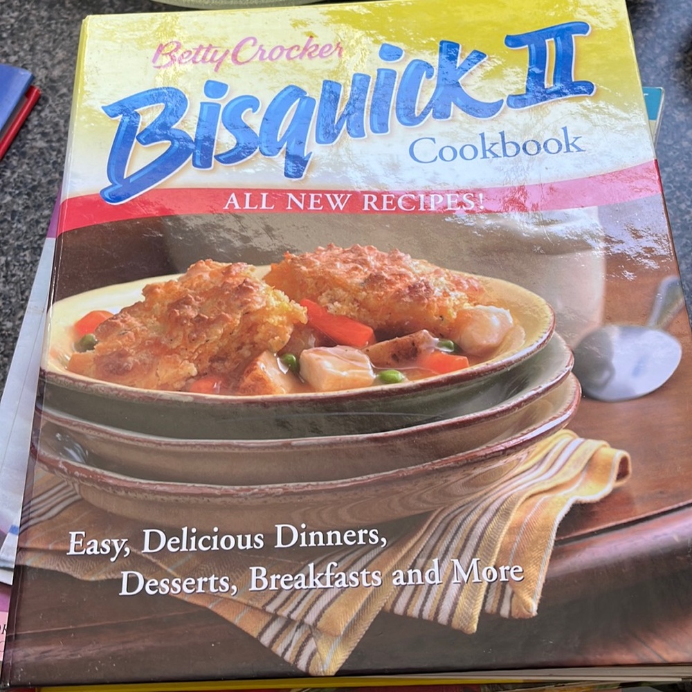 Betty Crocker Bisquick II Cookbook